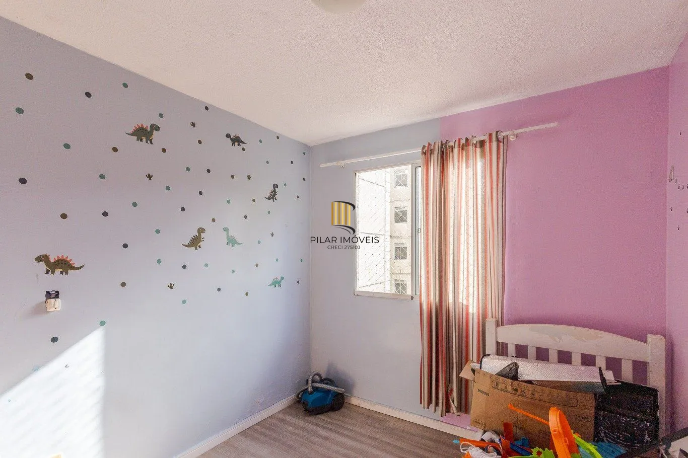 Apartamento de 2 dormitórios e 1 vaga de garagem em Canoas.