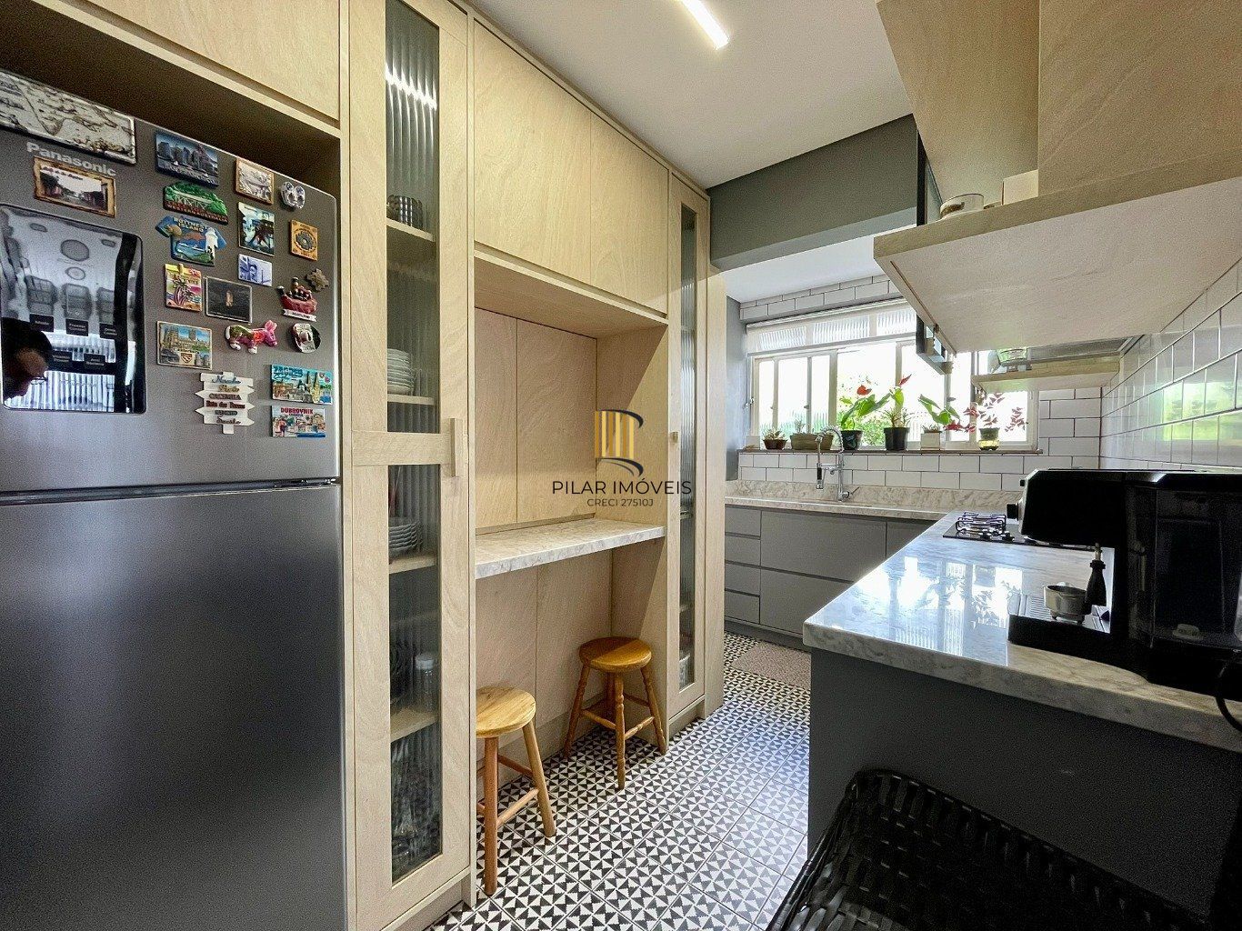 Apartamento com 2 quartos, 2 banheiros 1 vaga e elevador 73m²  na Boa Vista.