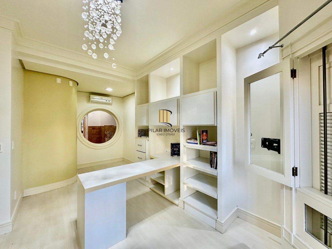 Casa de 3 dormitórios, 2 vagas de garagem em Canoas