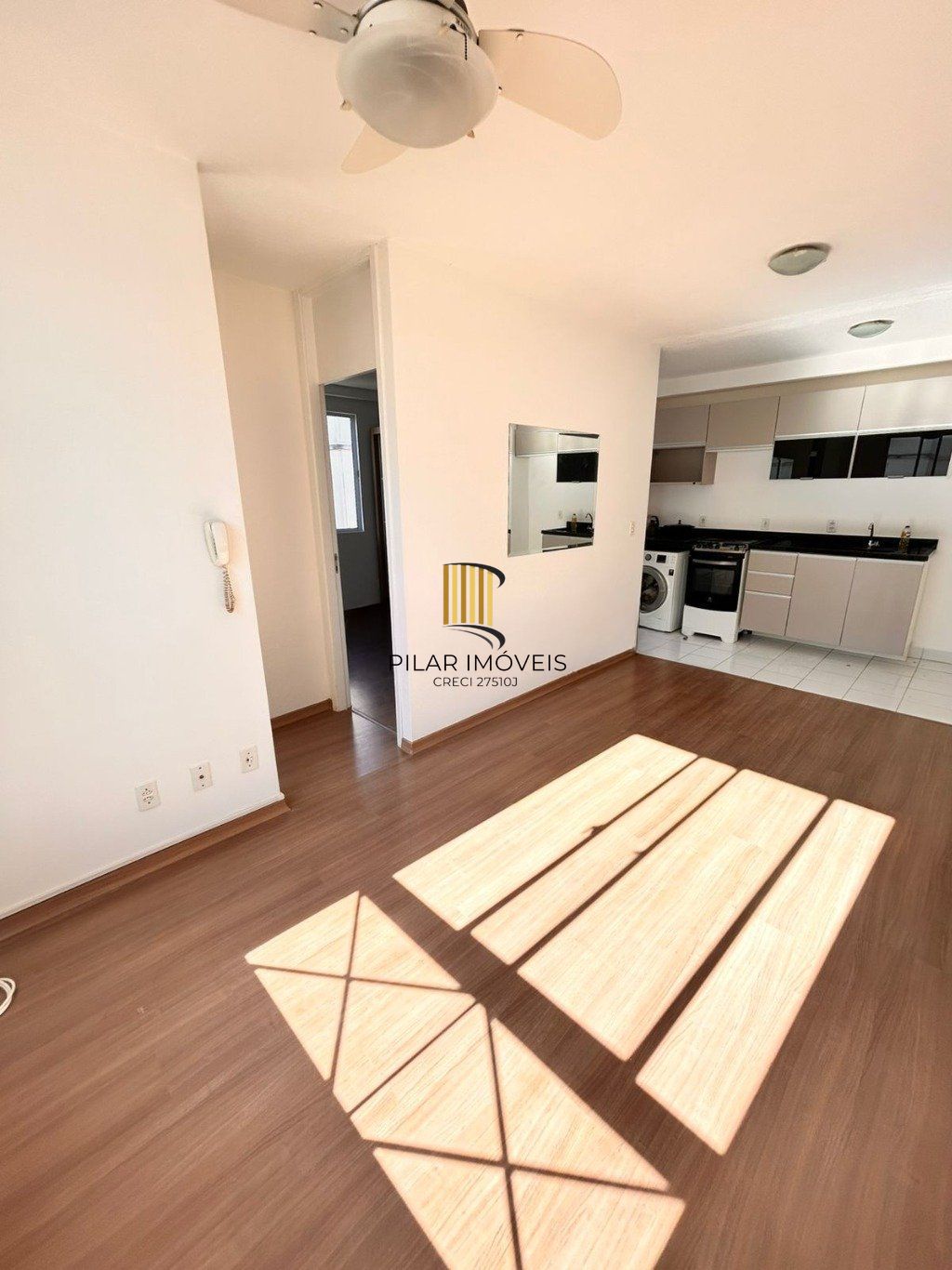 Apartamento com 3 dormitórios e 1 vaga de garagem no bairro Fátima em Canoas