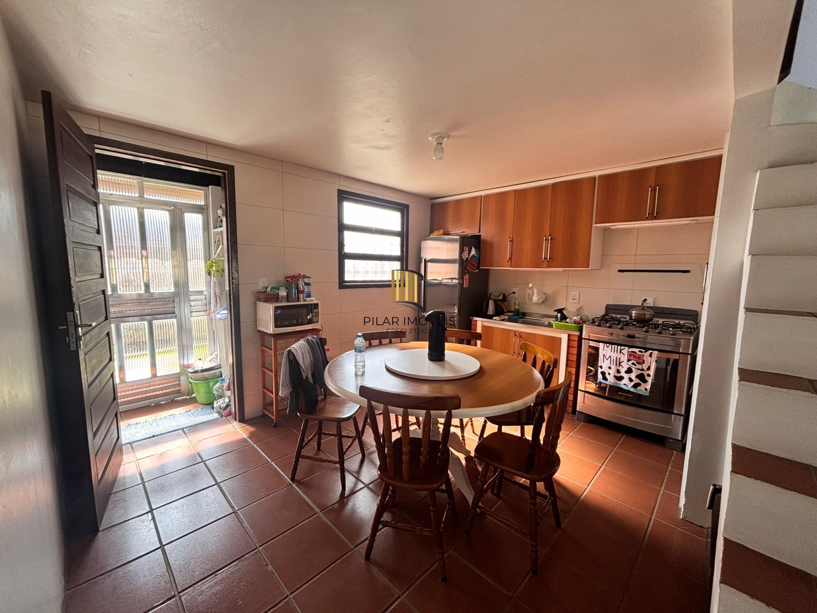 Sobrado 2 dormitórios com suite Condomínio Fechado Capão Novo