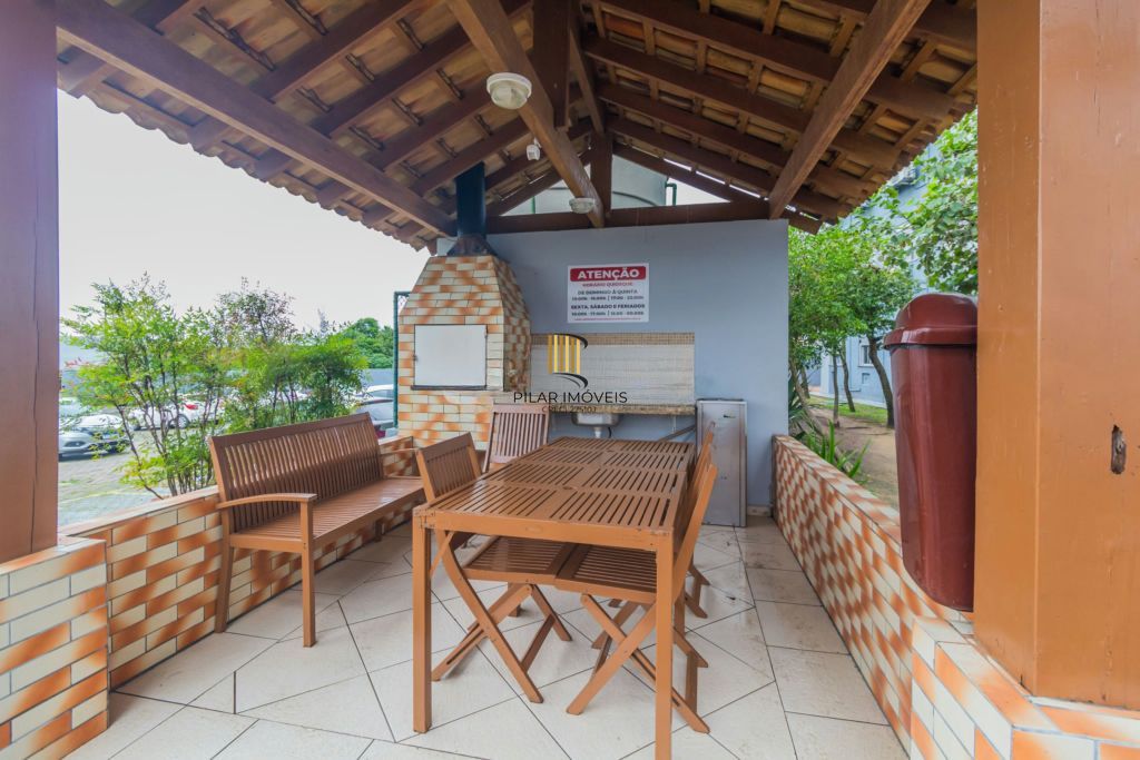 Apartamento com 2 quartos, vaga, elevador e piscina  no bairro Passo das Pedras