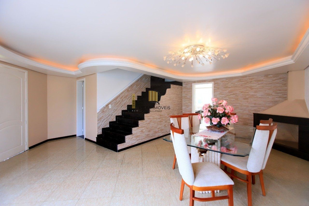 Casa 3 quartos,1 suíte