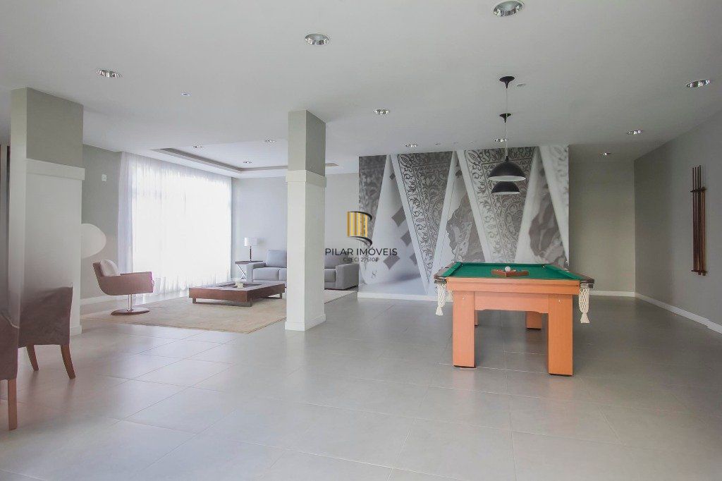 Apartamento com 3 dormitórios, 1 suíte, 1 vaga e elevador no Passo da Areia