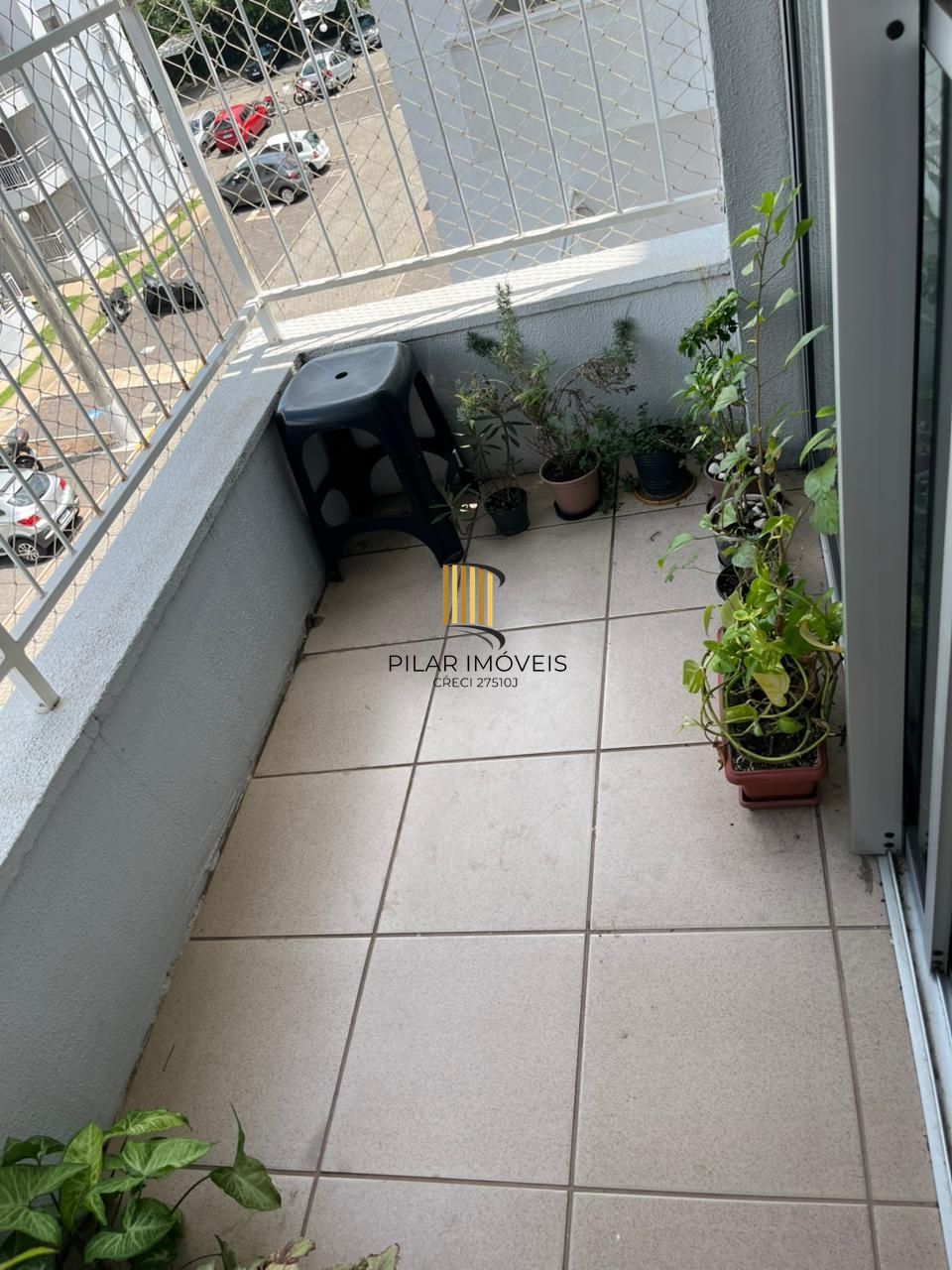 Apartamento de 2 dormitórios e 1 vaga de garagem em Canoas.