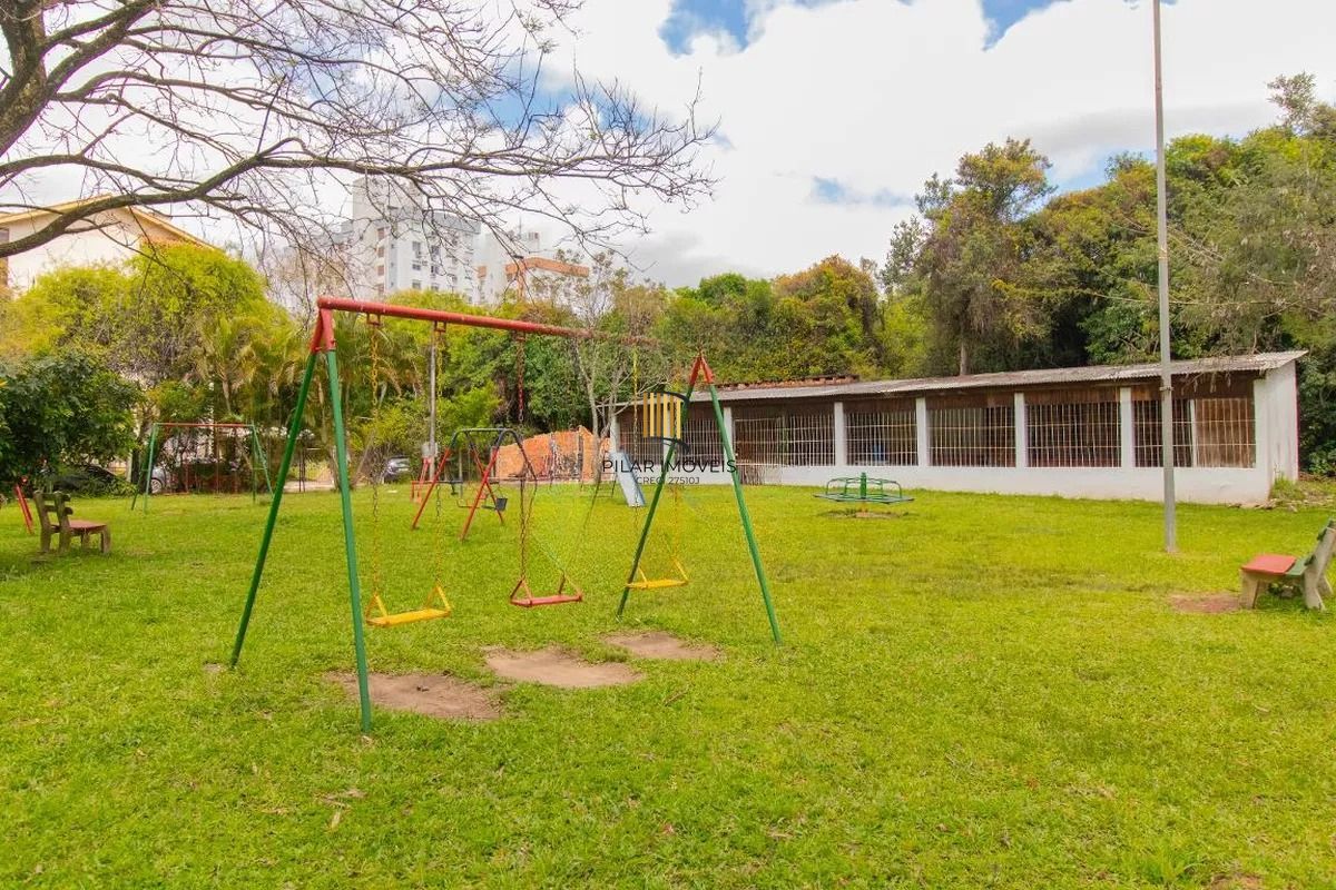 Apartamento à venda com 64m², 2 quartos e 1 vaga no Partenon