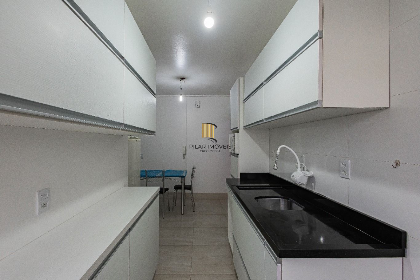 Apartamento à venda com 3 quartos 105m² no Bairro Petrópolis