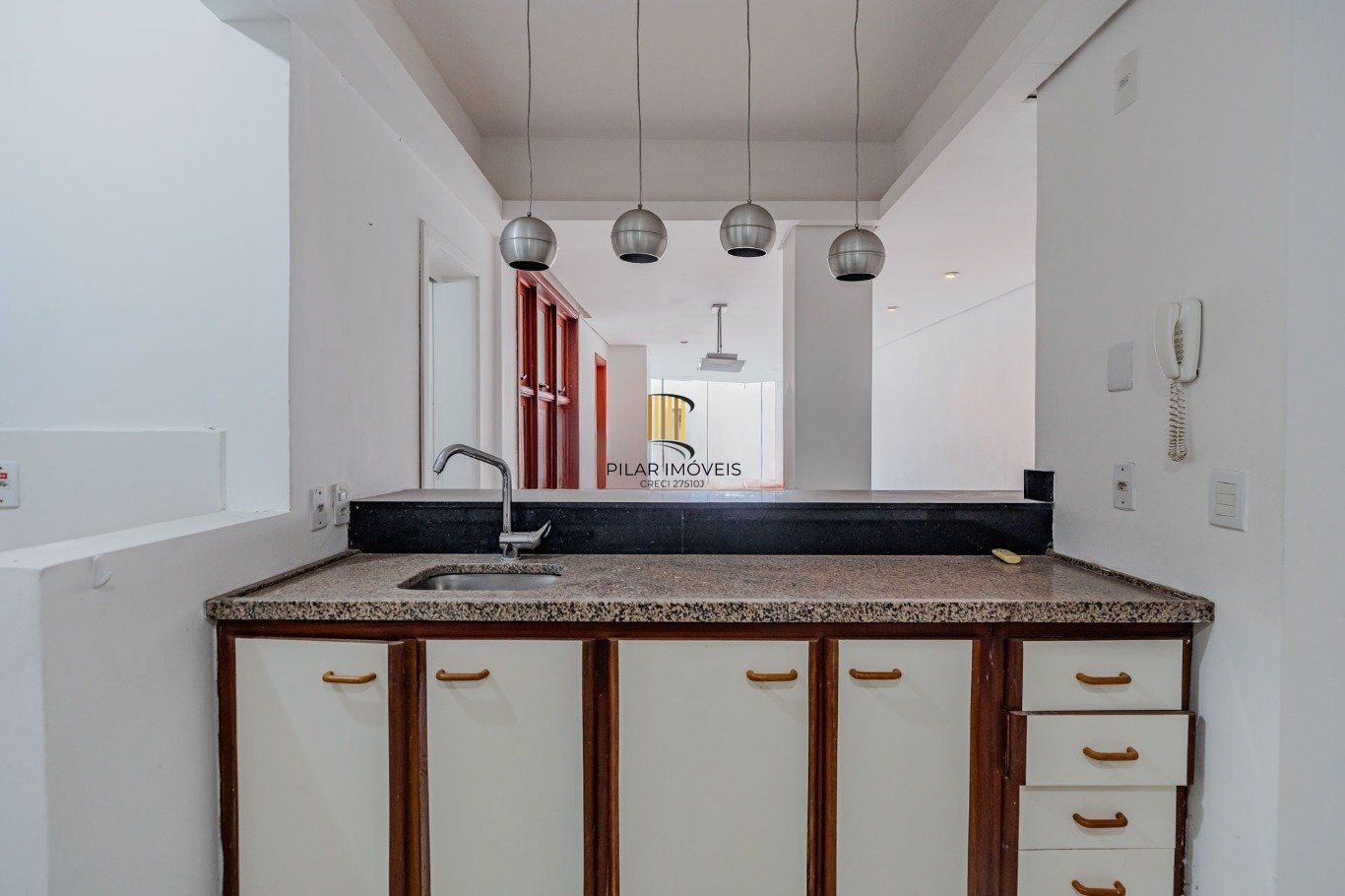 Apartamento de 3 dormitórios no bairro Bom Fim