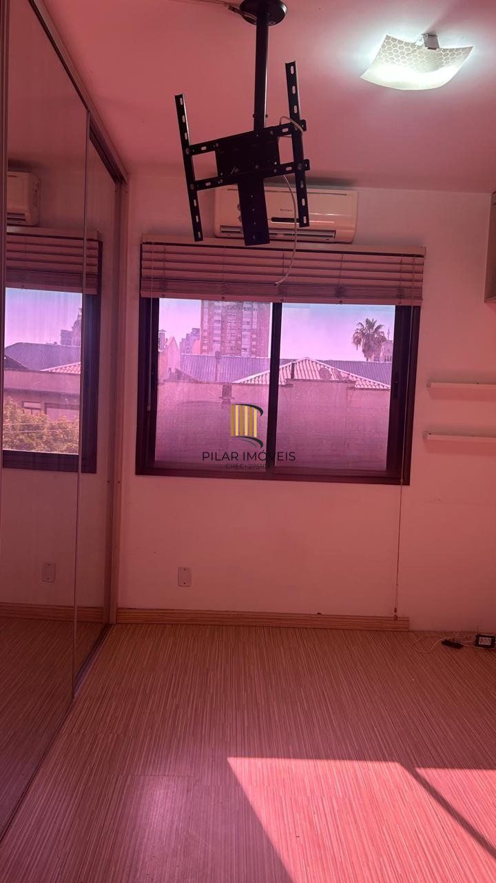 Apartamento de 1 quartos, suíte, elevador, 1 vaga no bairro Azenha