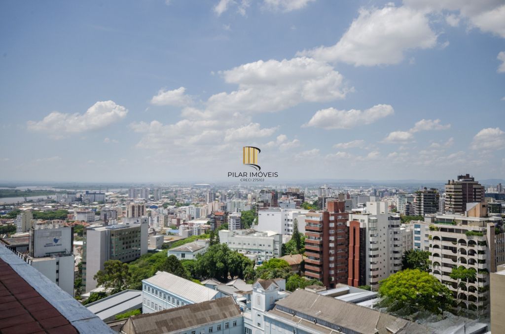 Apartamento com 3 dormitórios no Bairro Independência