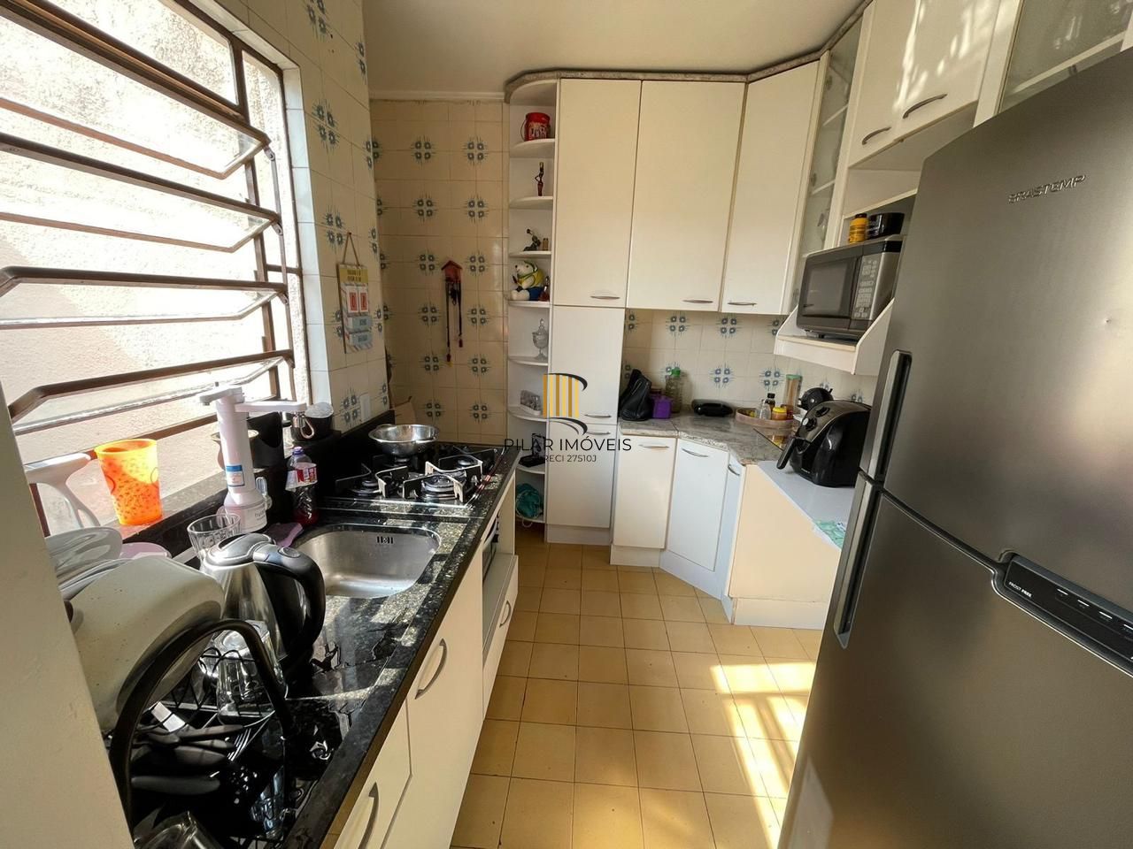 Apartamento de 1 dormitório com 46m2 e 1 vaga no Bairro Sarandi