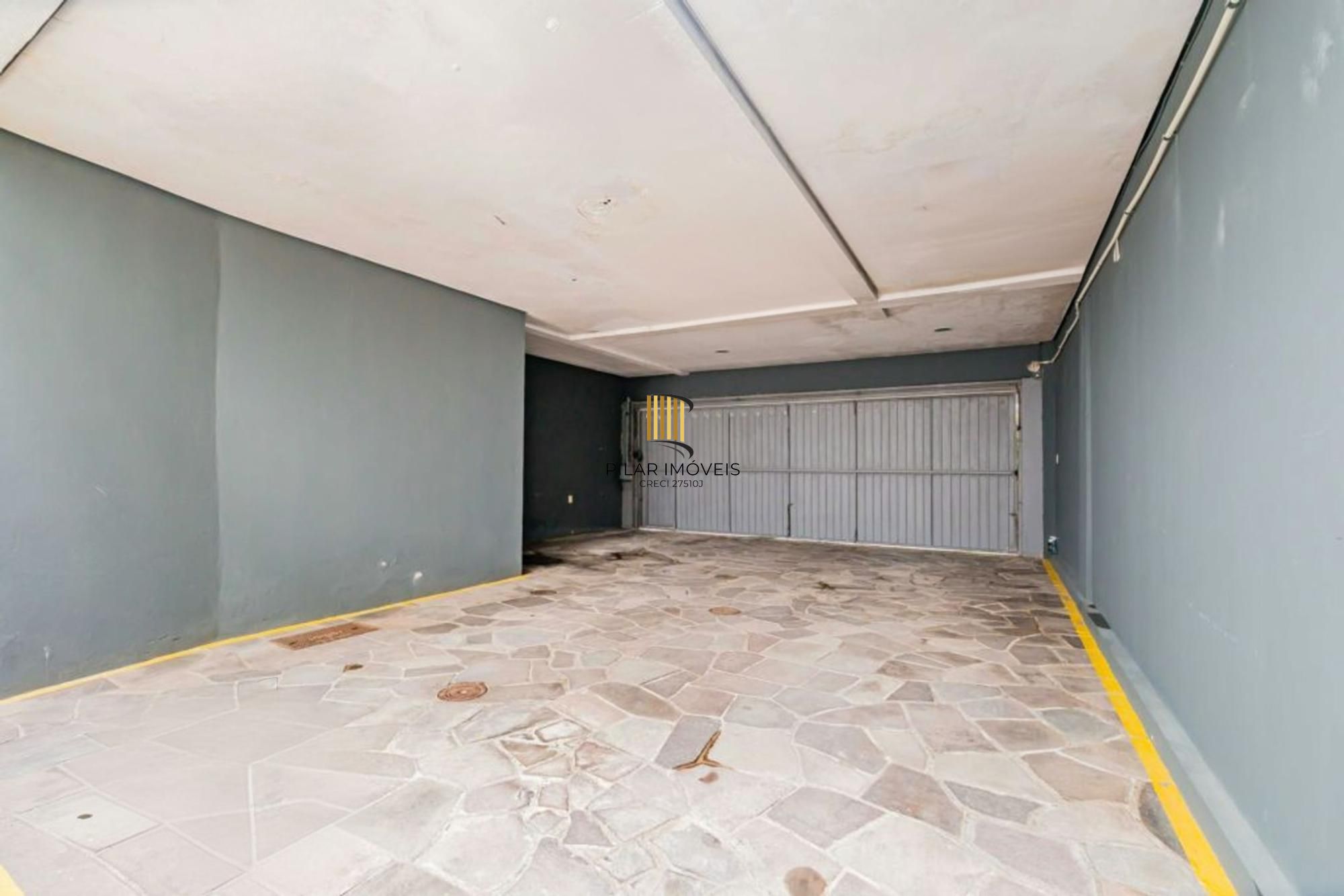 Apartamento garden com 2 quartos e 110m² à venda em Mont'serrat,