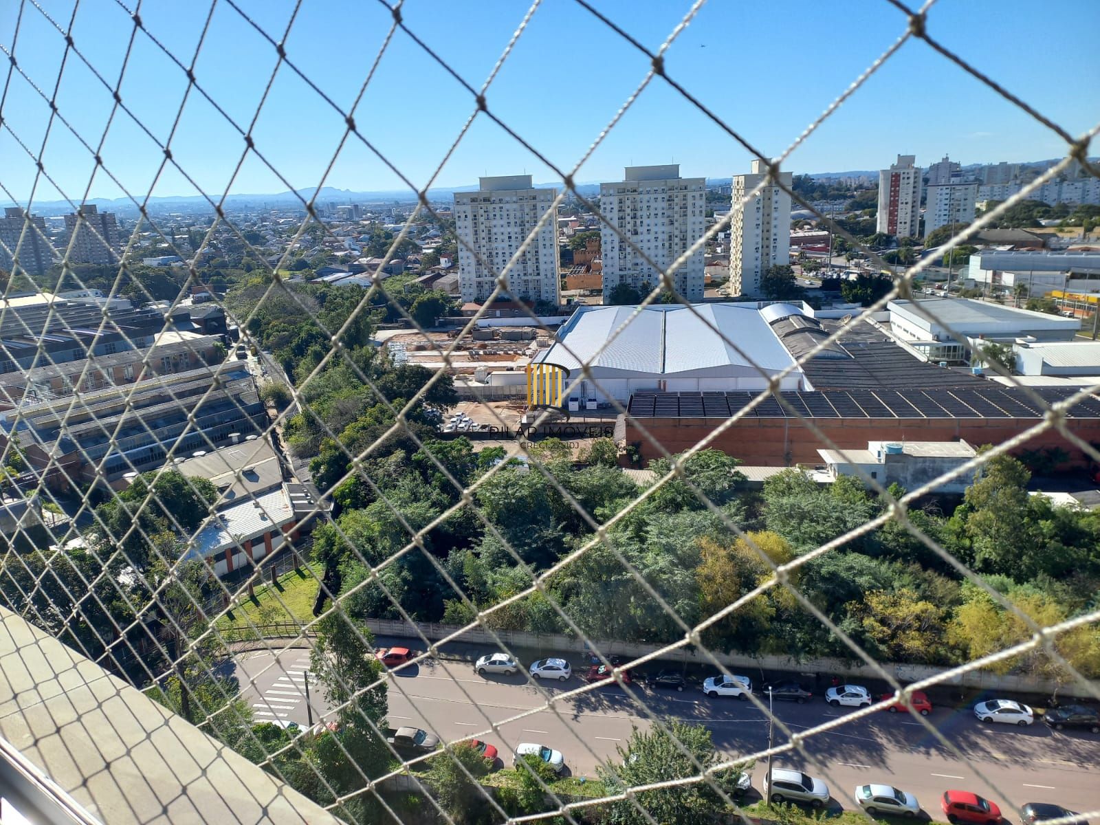 Apartamento de 2 dormitórios , 1 vaga coberta no bairro São Sebastião