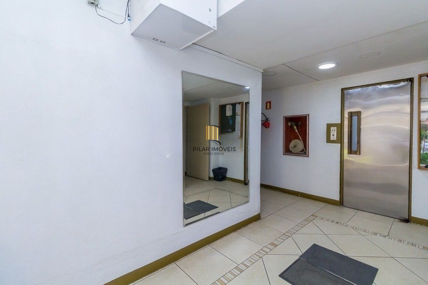 Apartamento à venda com 2 Dormitorios 60 m²