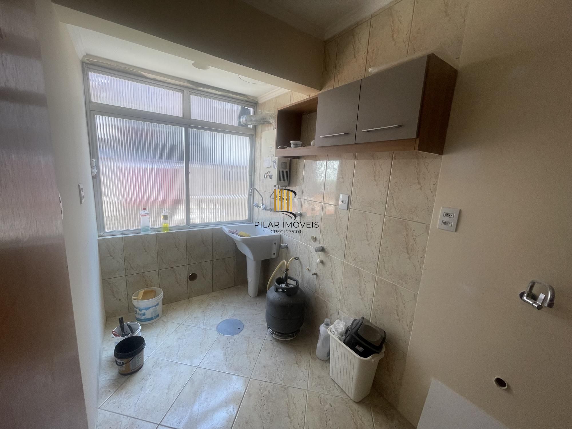 Apartamento com 2 quartos com closet à venda 1 vaga de garagem Elevador Sarandi