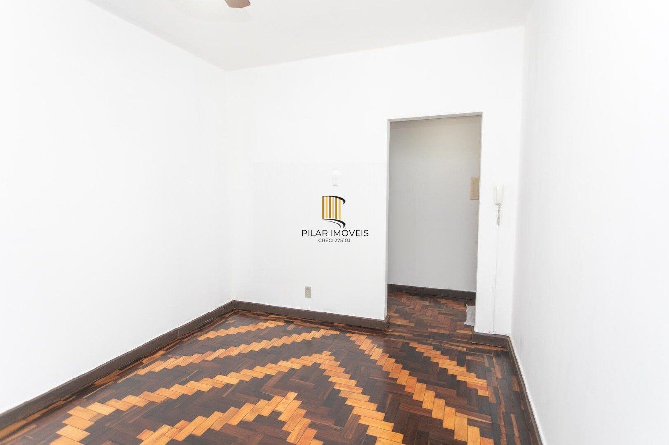 Apartamento à venda com 3 Dormitorios 80 m² no Bairro Petropolis