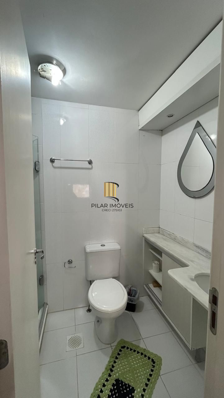 Apartamento 2 dormitórios, 1 suíte, 1 vaga, elevador na Vila Ipiranga.