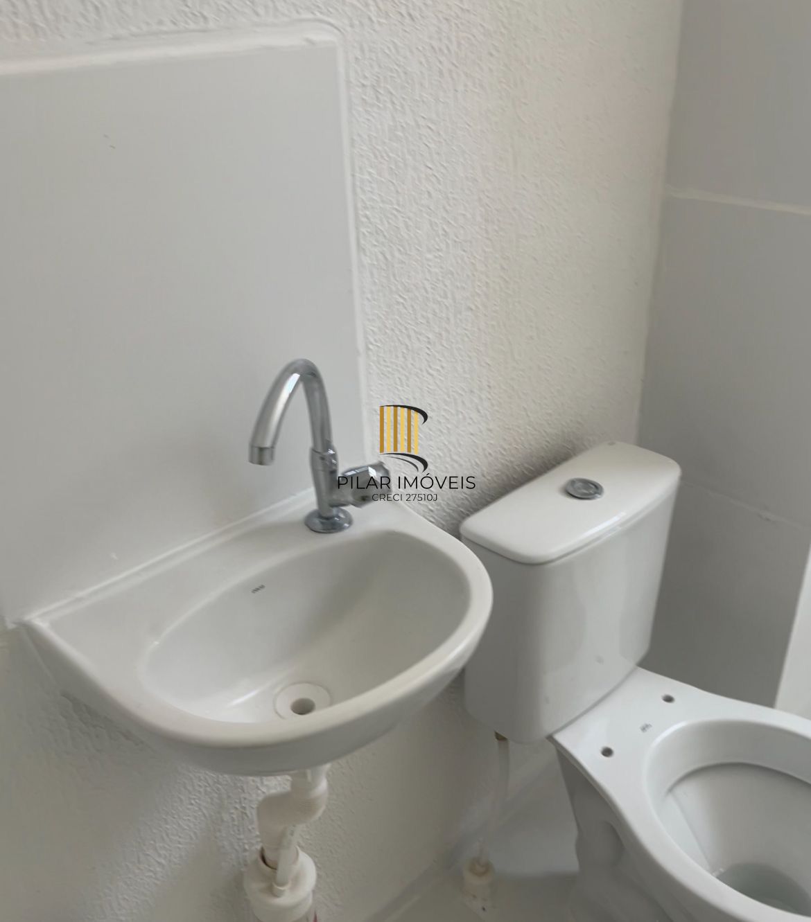 Apartamento 2 dormitórios, 1 vaga de garagem Bairro Ipanema Porto Alegre