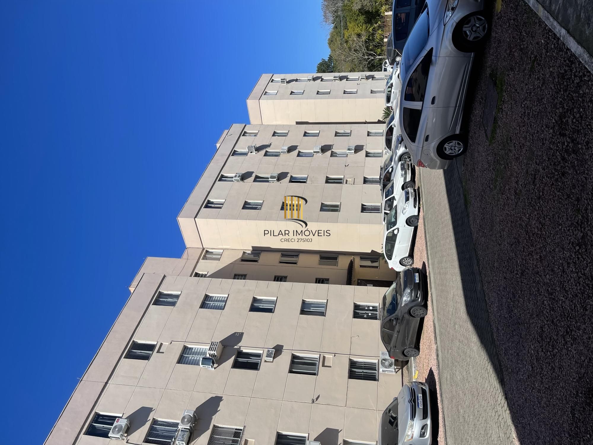 Apartamento de 2 dormitórios Terceiro andar com vaga no Jardim Leopoldina
