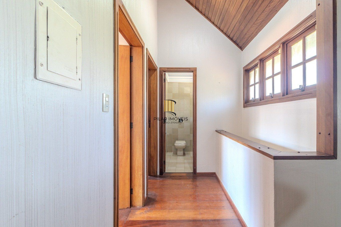 Casa com 3 quartos, vaga, piscina, Juncker e com patio no Jardim Planalto