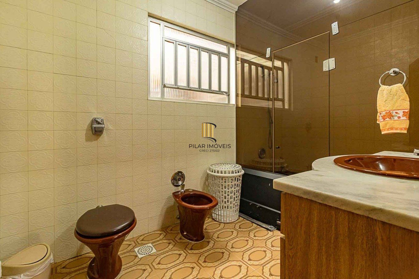 Casa de 3 dormitório no bairro Jardim do Salso