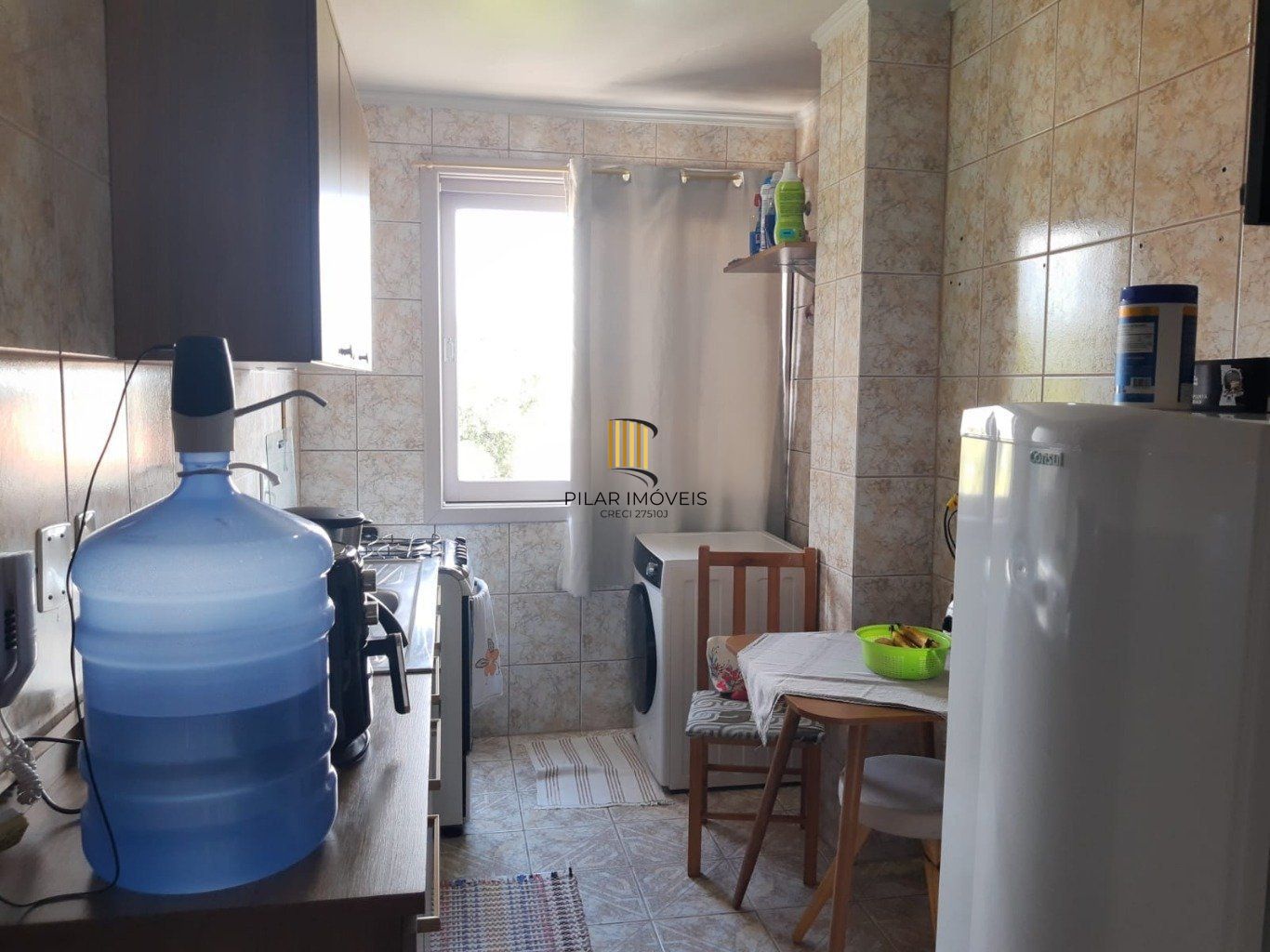 Apartamento Duplex de 2 dormitórios,  1 vaga de garagem em Cachoeirinha.