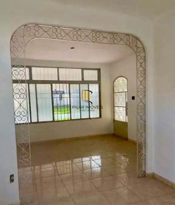 Casa com 2 quartos 109m² à venda em Passo da Mangueira, Sarandi em Porto Alegre - Pilar Imóveis