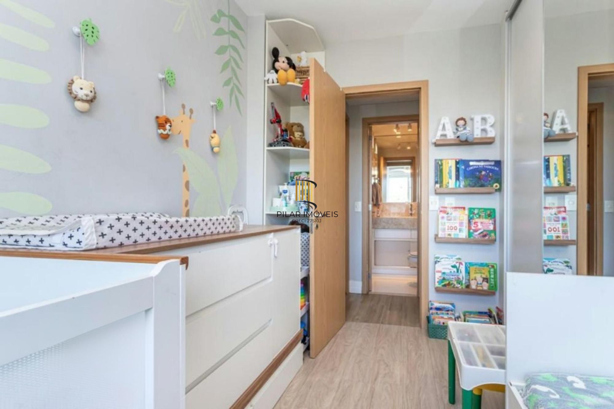 Apartamento semi mobiliado de 3 dormitórios no bairro Lindóia