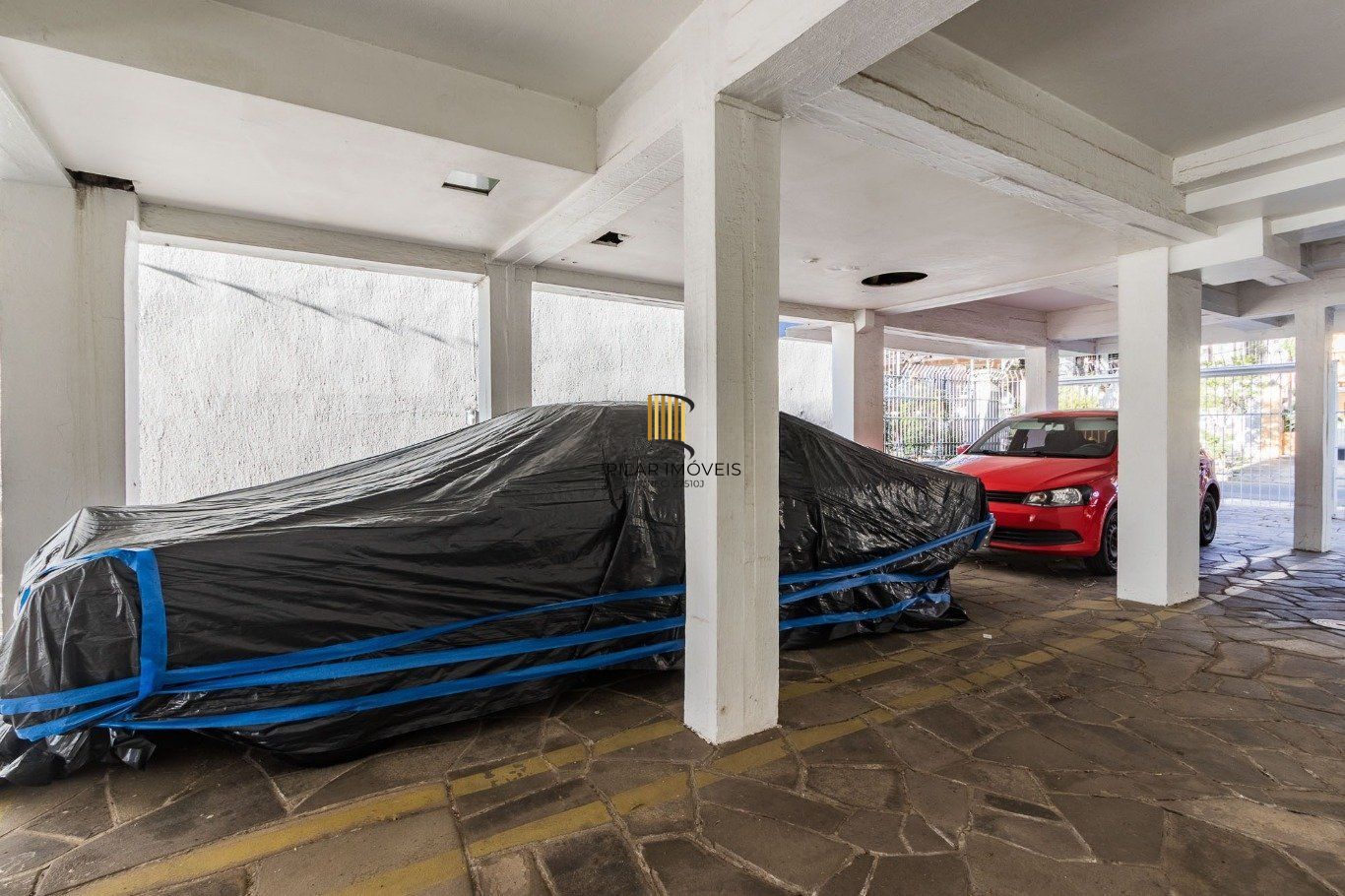 Apartamento com 2 quartos, 2 vagas e aquecimento central no bairro Jardim Itu