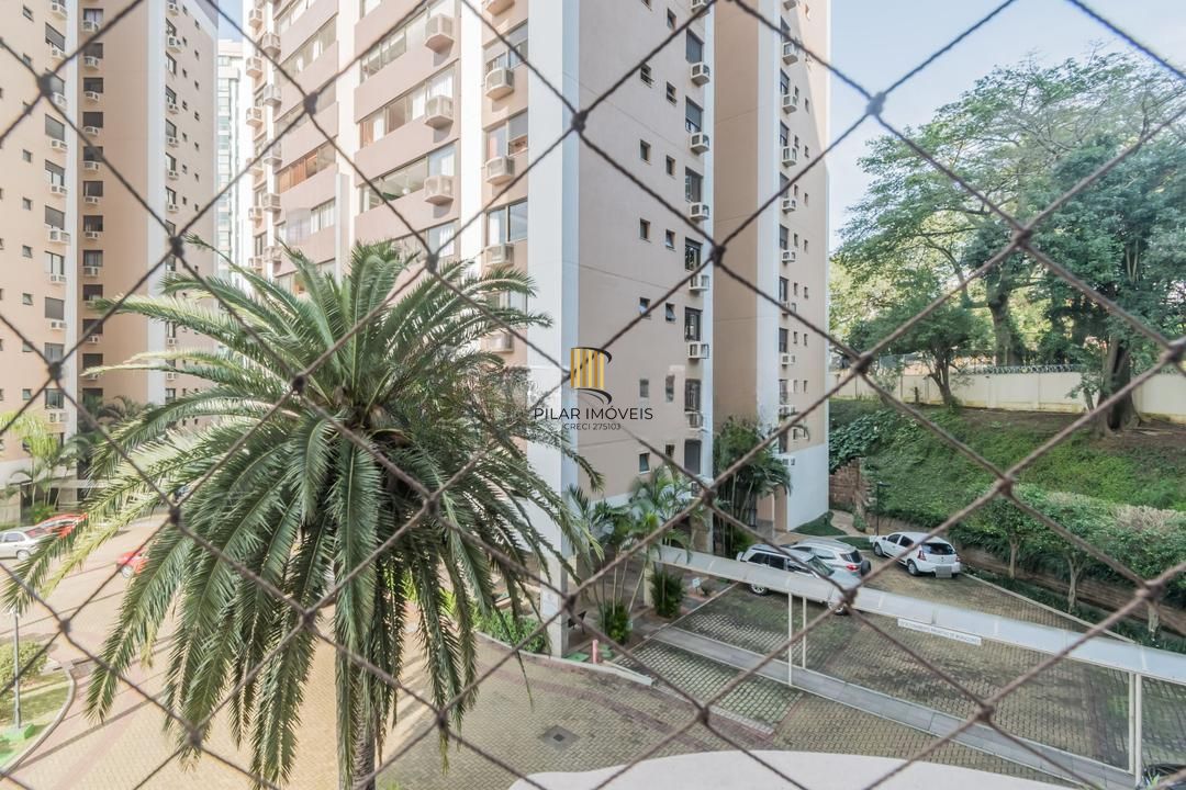Apartamento com 3 Quartos, 2 vagas, elevador e piscina no bairro Higienópolis.