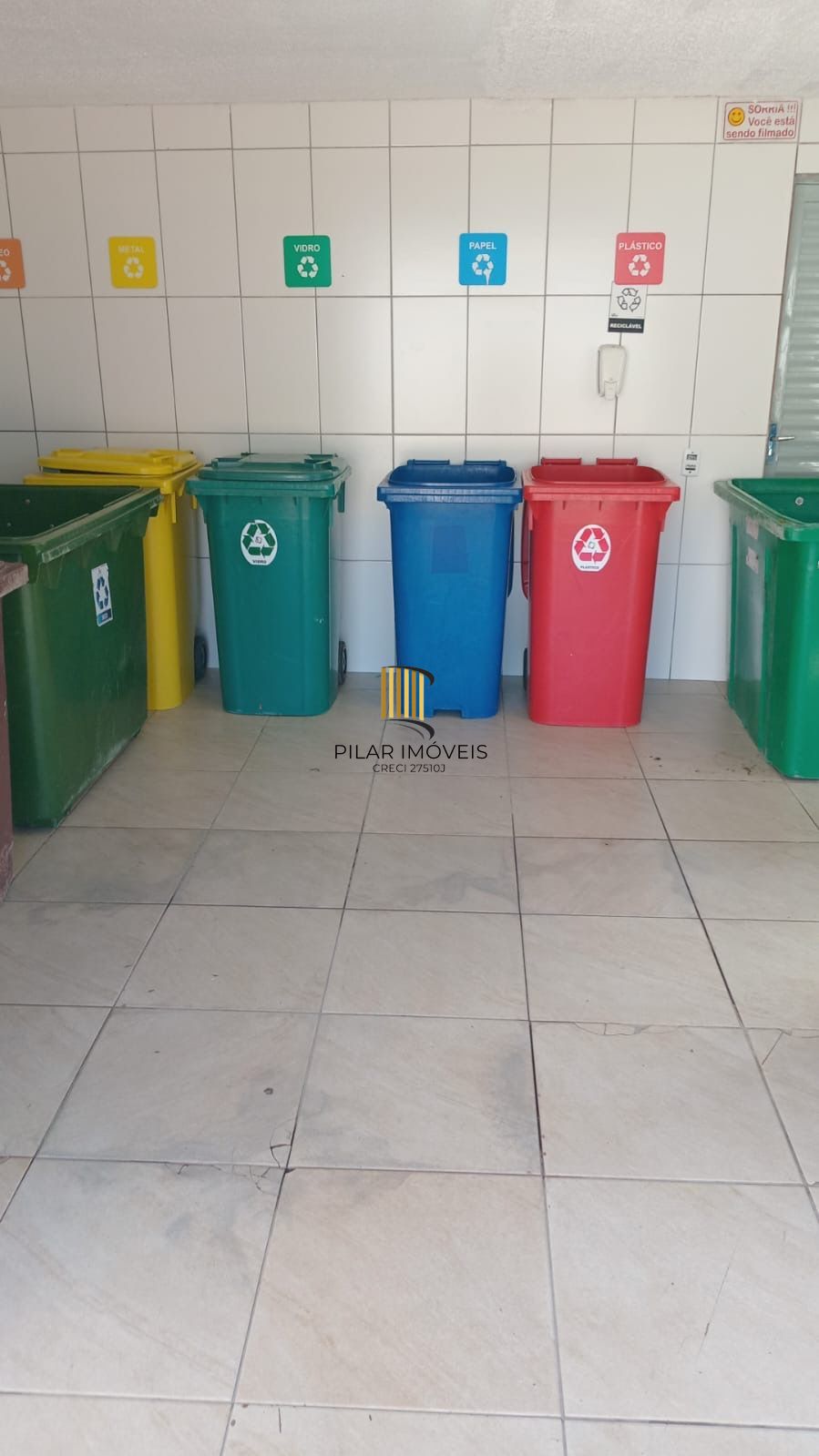 Apartamento com Sacada Linda Vista com 1 vaga de garagem