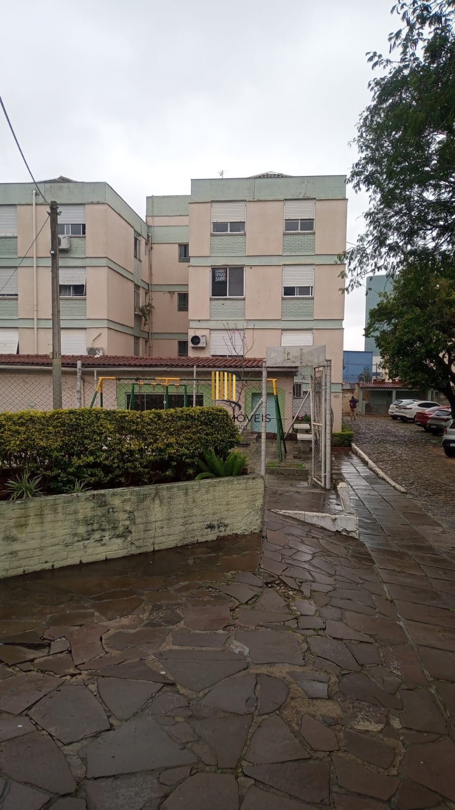 Apartamento de 3 dormitórios e demais peça Bairro Cristal