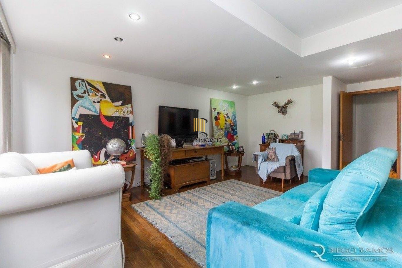 Apartamento com 3 quartos e 144m² à venda no bairro Auxiliadora