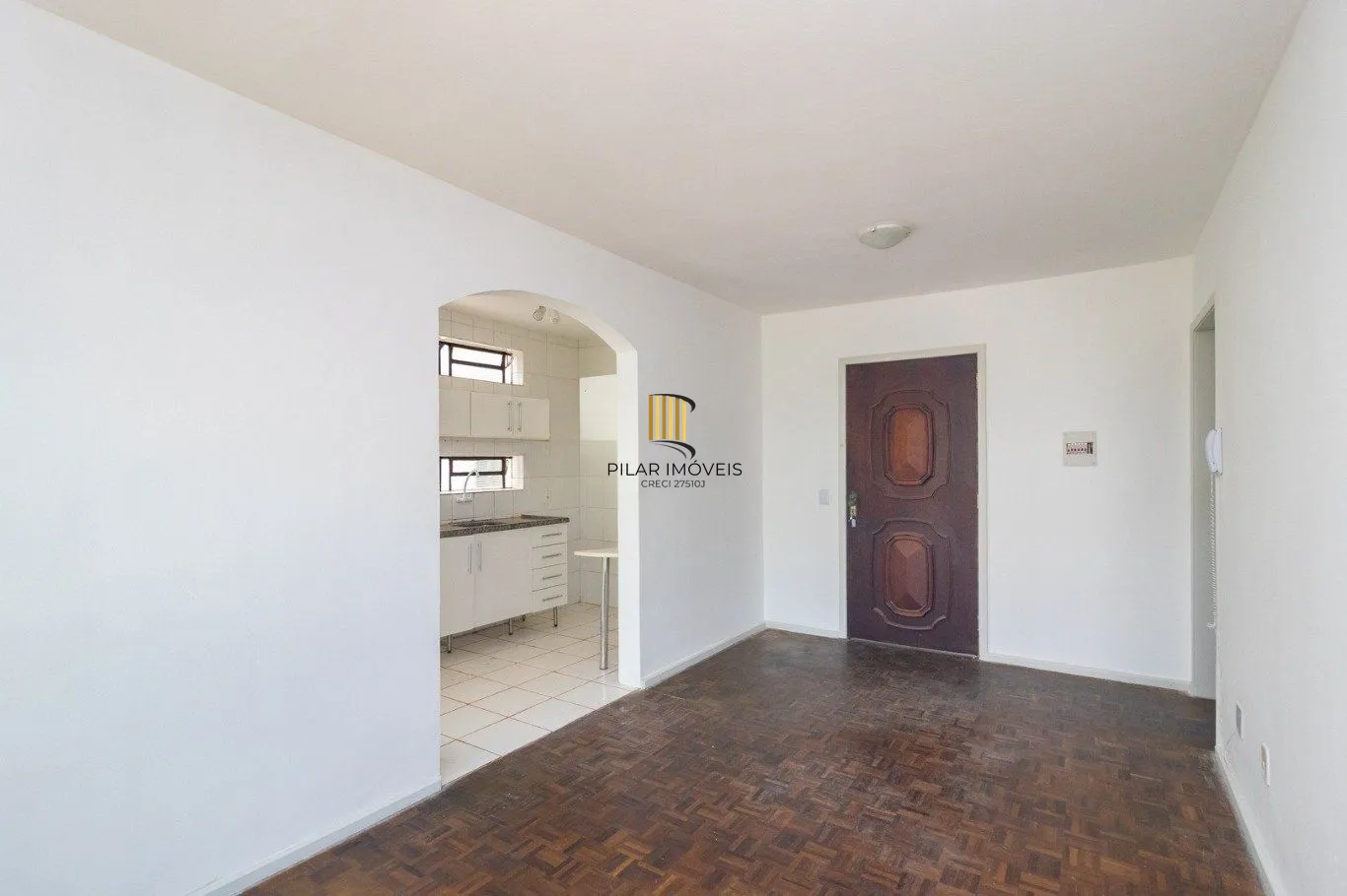 Apartamento térreo de 2 dormitórios e 1 vaga no bairro Nonoai