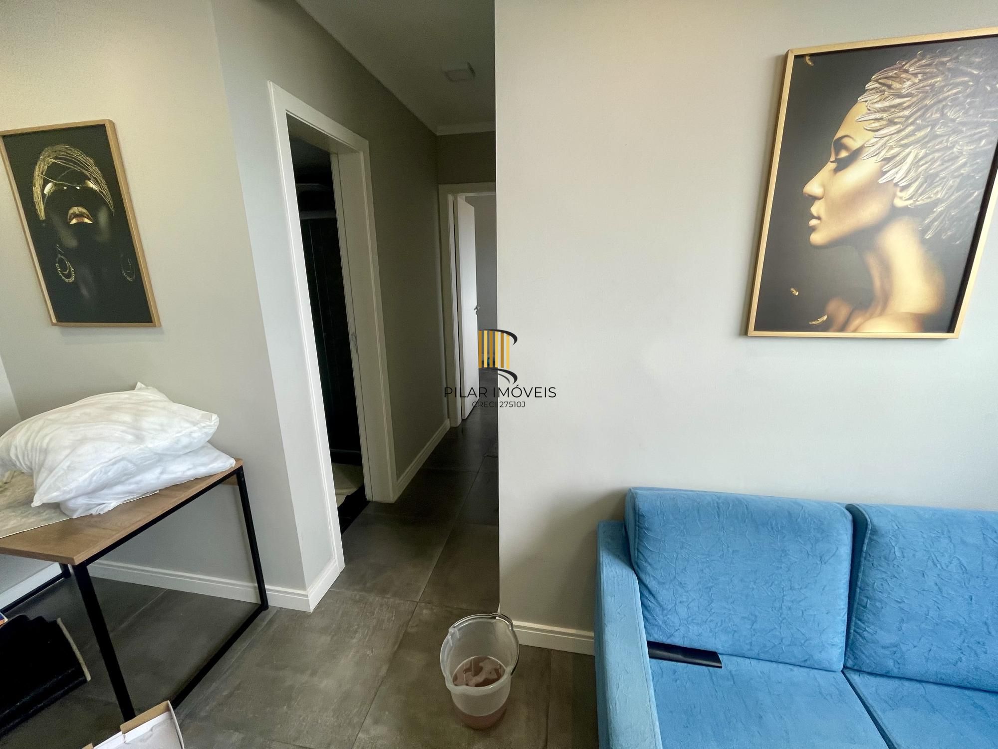 Apartamento de 2 quartos, 1 suíte e 1 vaga de garagem em condomínio fechado