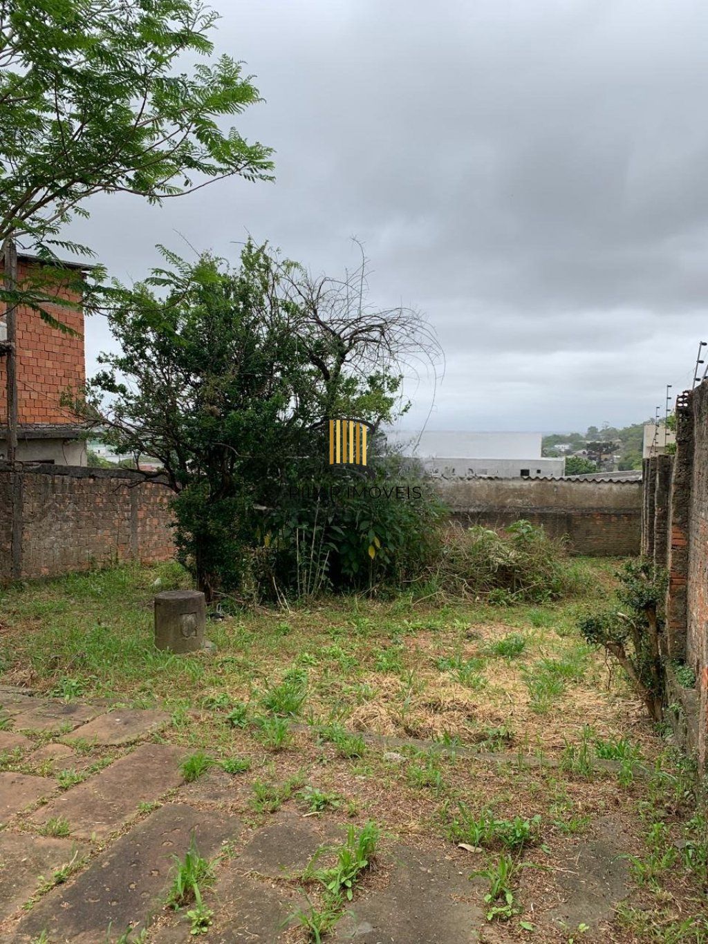 Casa de 2 quartos no bairro Morro Santana