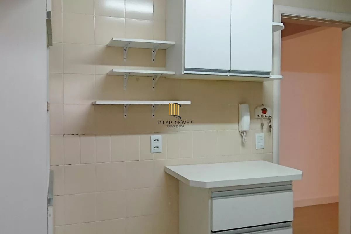 Apartamento com 3 Dormitórios, elevador vaga e 2 Sacadas no Menino Deus