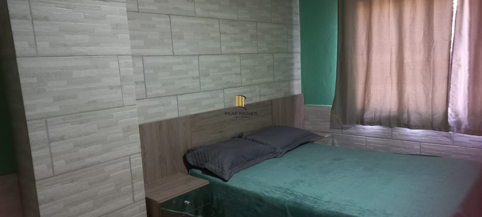 Casa com 4 dormitórios em Viamão