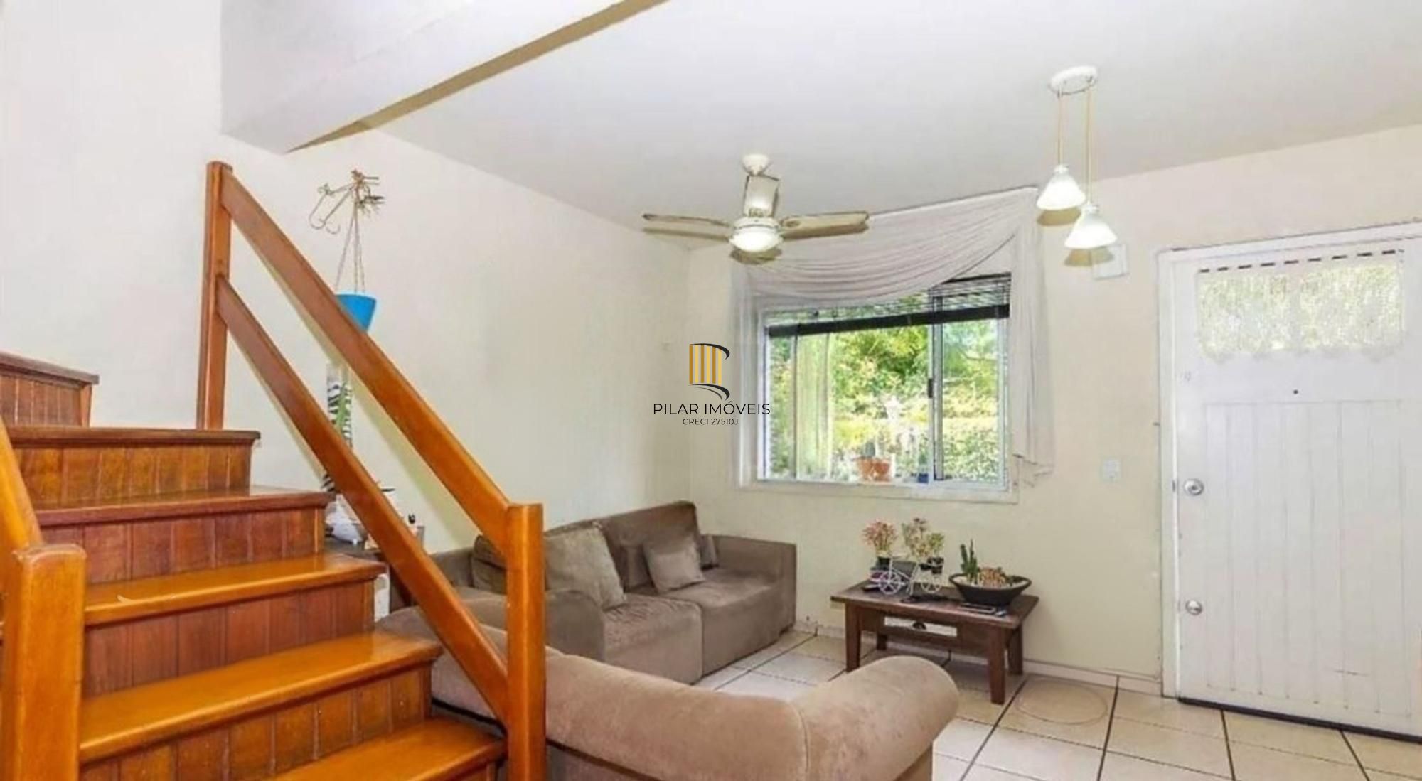 Casa em Condomínio com 3 dormitórios com 76m
