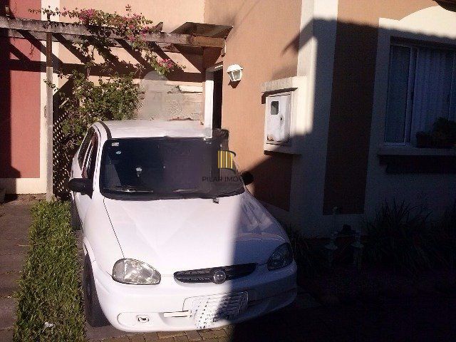 Casa em Condomínio fechado 3 dormitórios no bairro Jardim Itu.