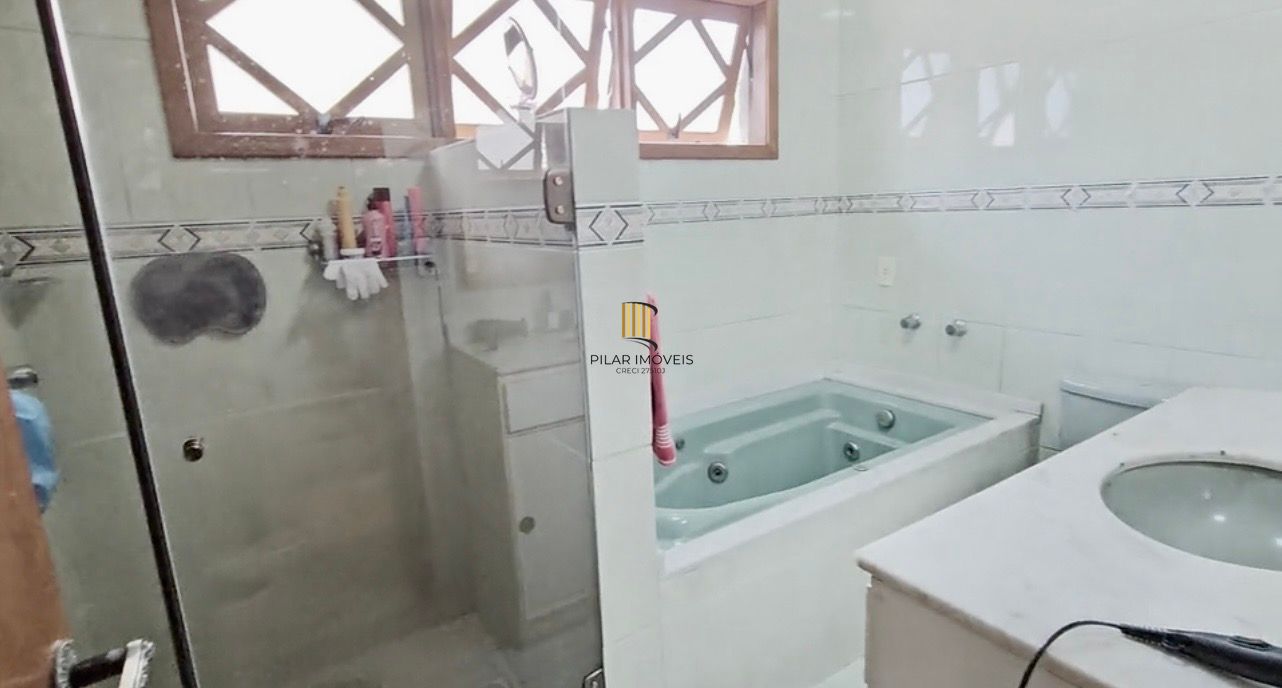 Casa 3 dormitórios 159m2 Condomínio no Bairro Ecoville