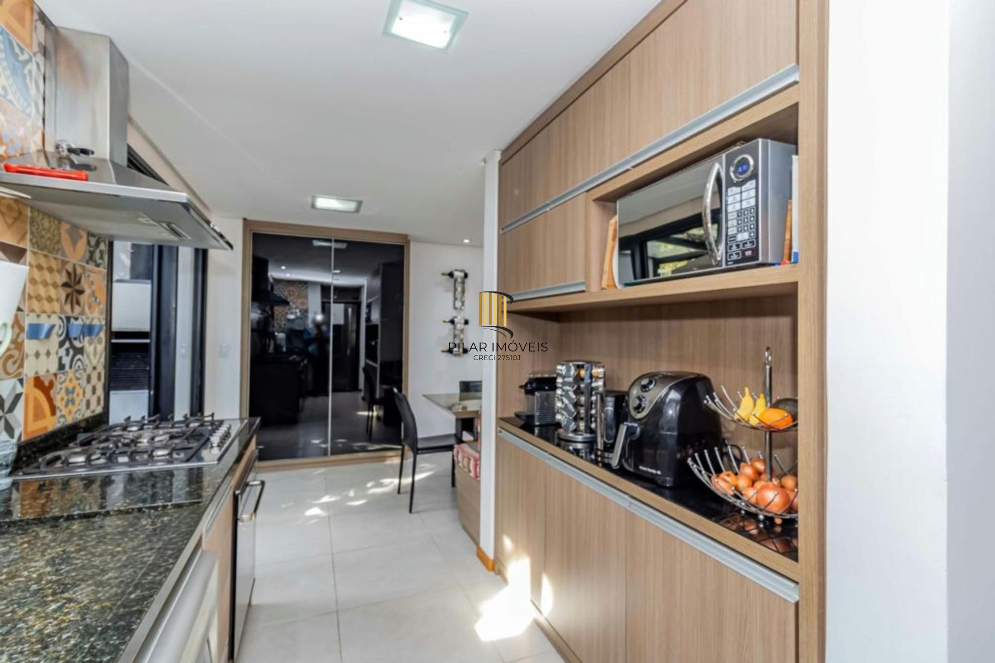 Casa em Condomínio à venda com 2 quartos 212 m² no Tristeza