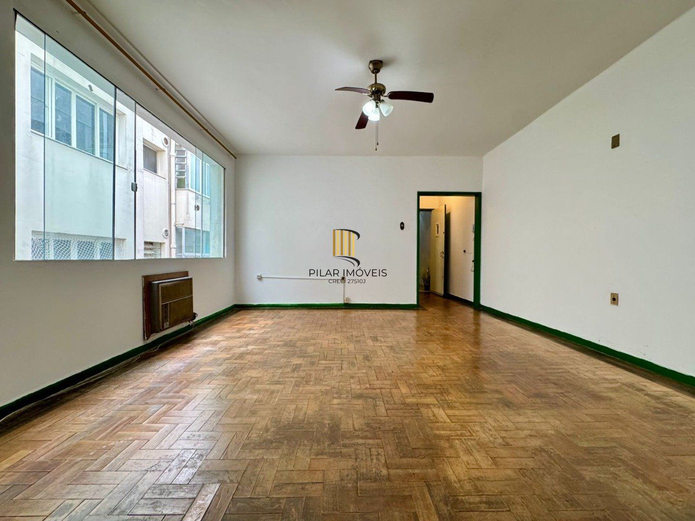 Apartamento de 3 dormitórios no bairro Bom Fim
