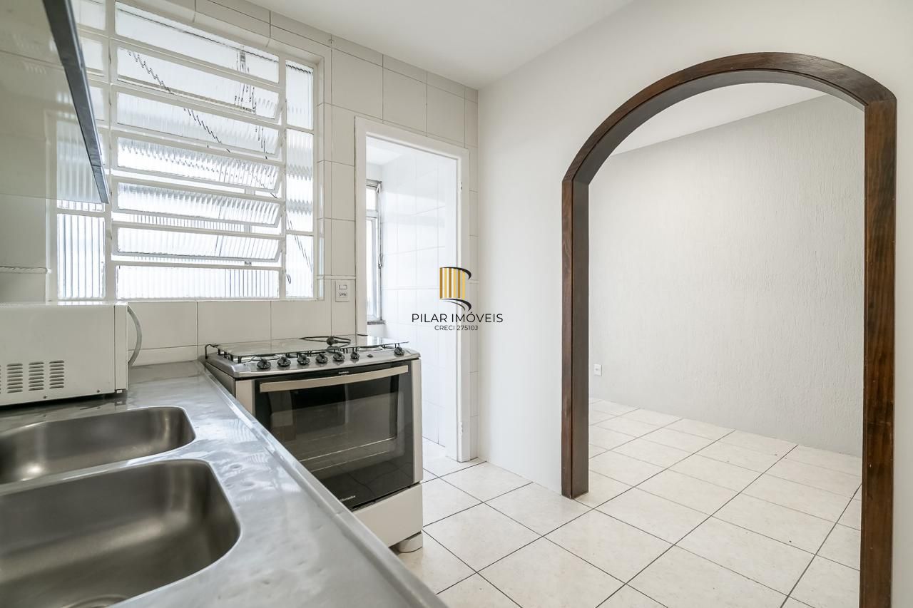 Apartamento semi mobiliado 3 dormitórios no bairro Santana