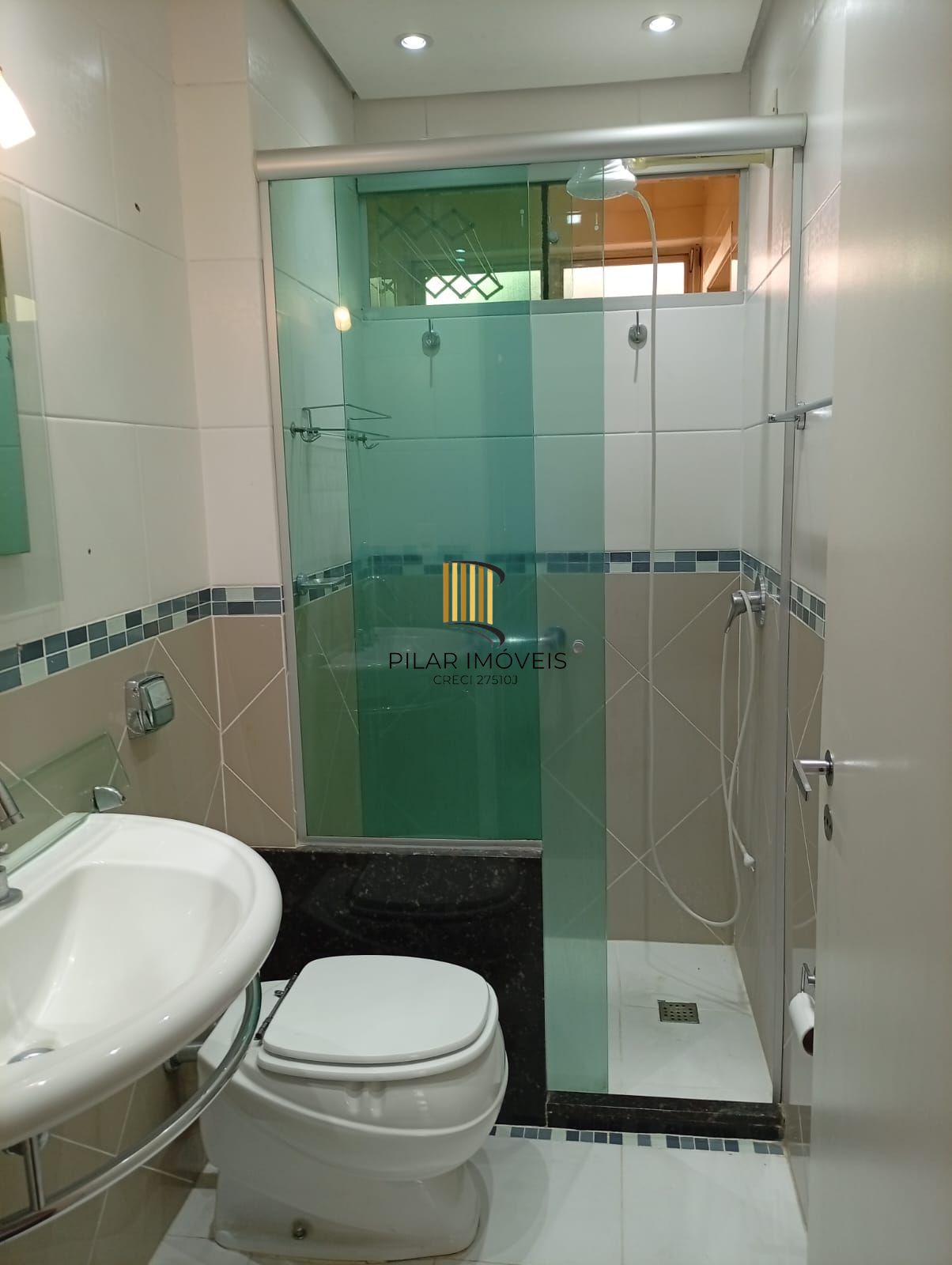 Apartamento a venda 2 dormitórios e 52 m² no bairro Auxiliadora