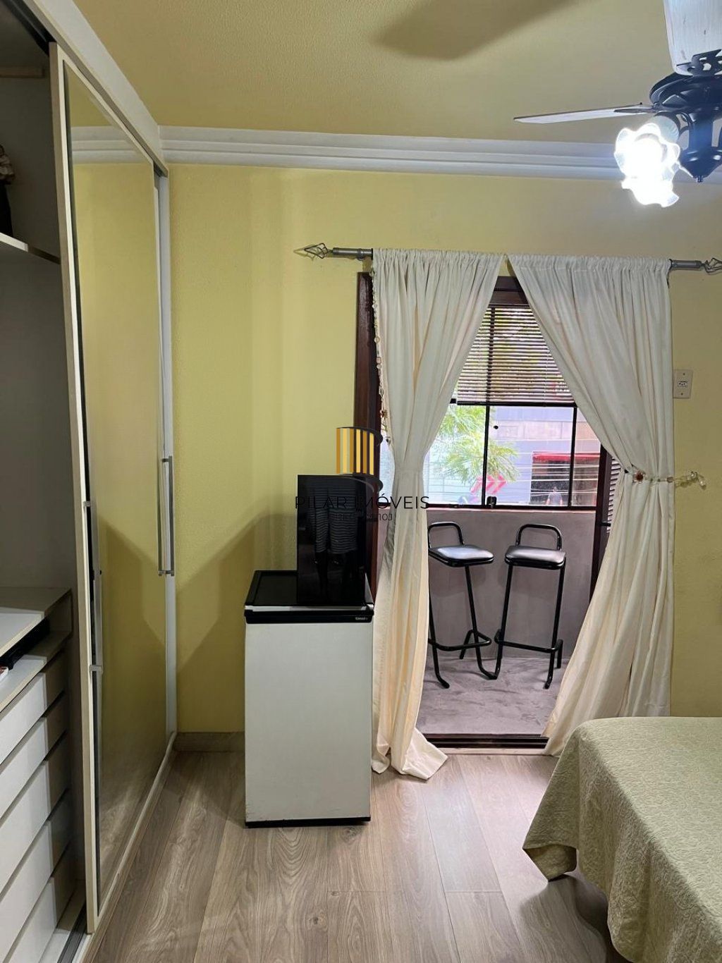 Apartamento com 2 dormitórios e 65m² à venda no Bairro Santa Cecília