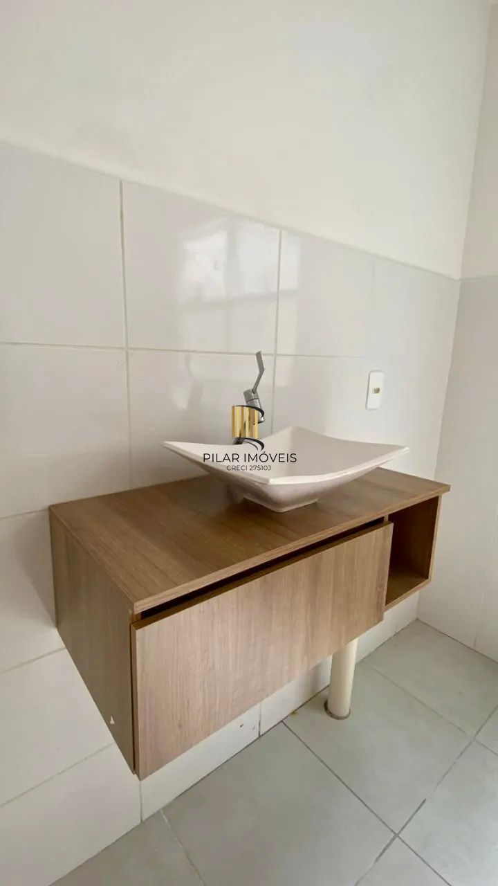 Apartamento Térreo 1 dormitório em condomínio fechado piscina, Viamão