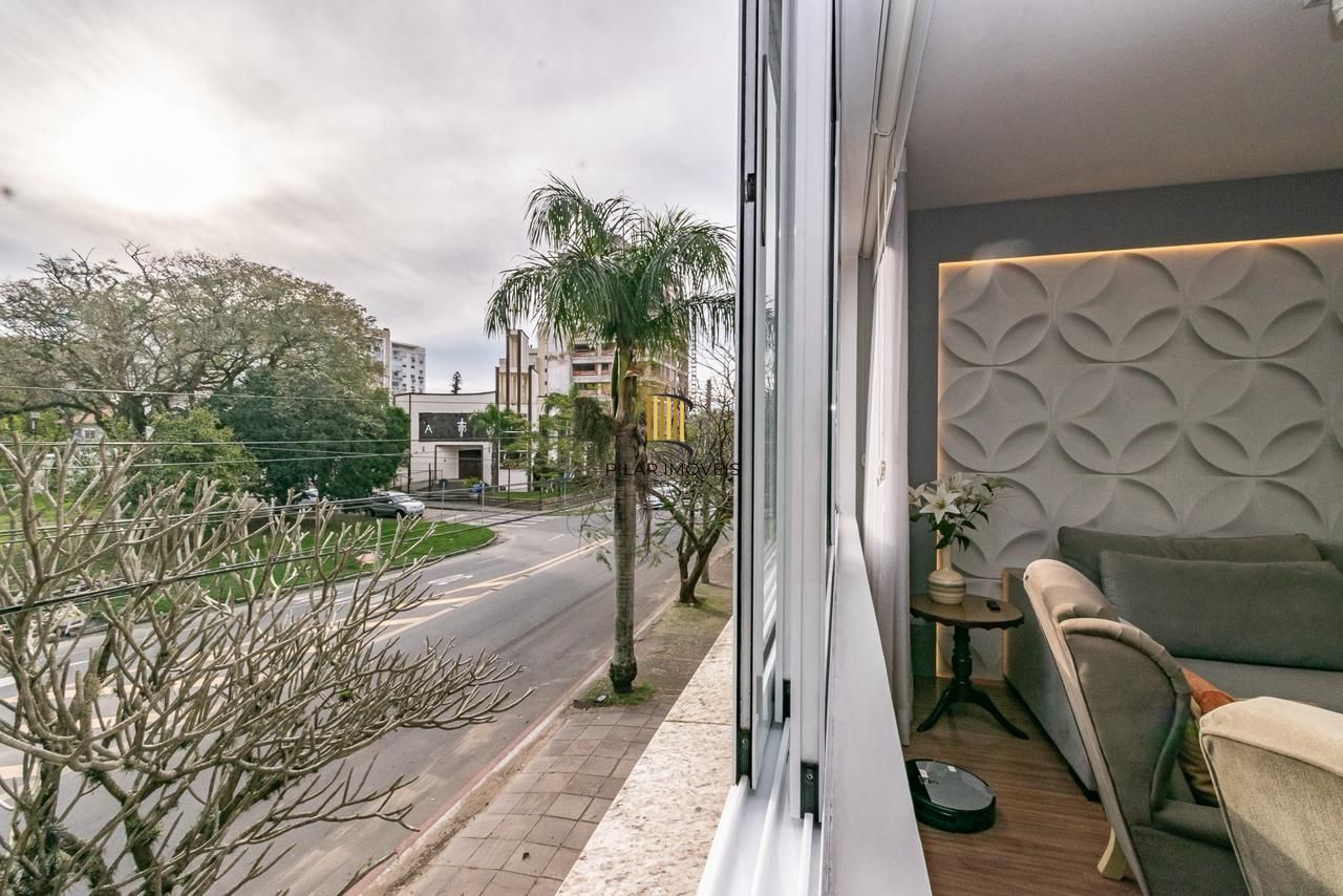 Apartamento 2 quartos, 1 suíte, 74m² e elevador no bairro Vila Ipiranga.