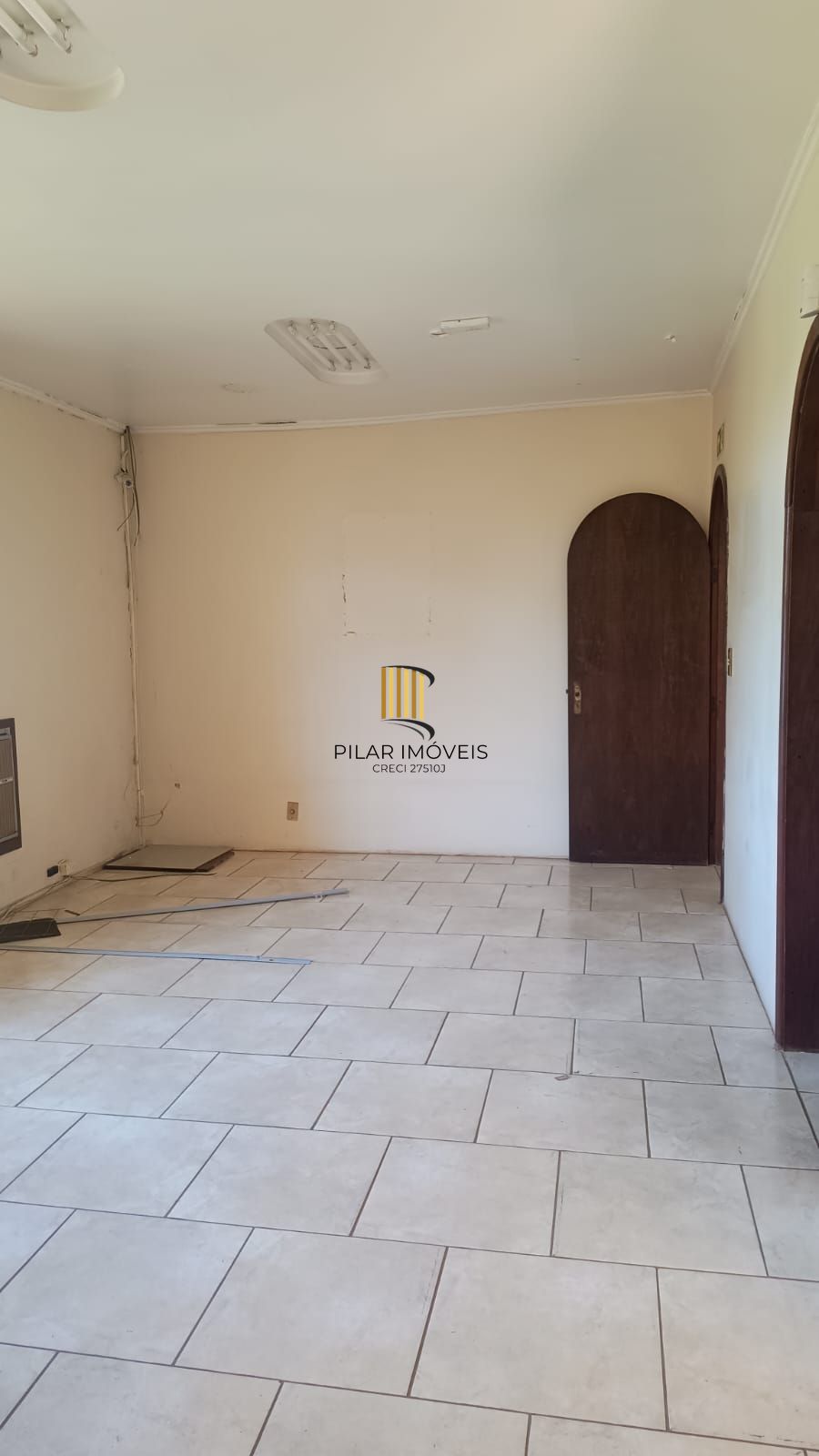 Ampla Casa Comercial/Residencial no Bairro São Geraldo