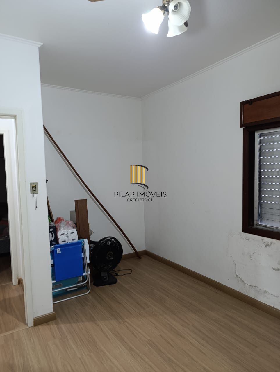 Apartamento térreo de 2 quartos e 1 vaga no bairro São Sebastião